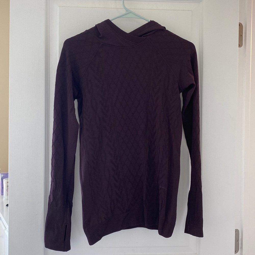 Lululemon hooded long sleeve